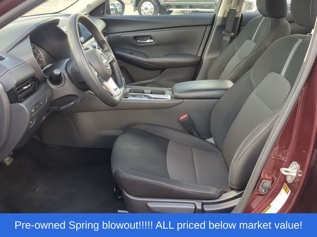 Used 2025 Rosewood Metallic Nissan SV image 22