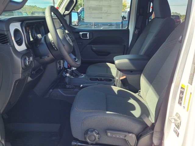 2025 Jeep Gladiator Sport S