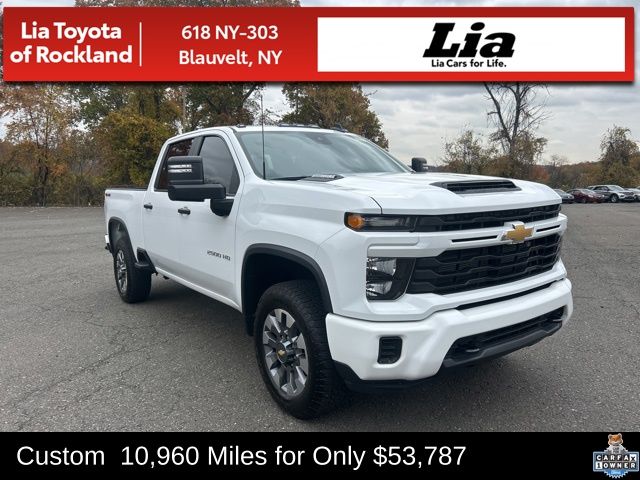 2024 Chevrolet Silverado 2500HD Custom Crew Cab 4WD