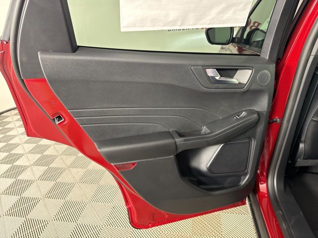 2025 Rapid Red Metallic Tinted Clearcoat Ford Escape ST-Line Select AWD SUV