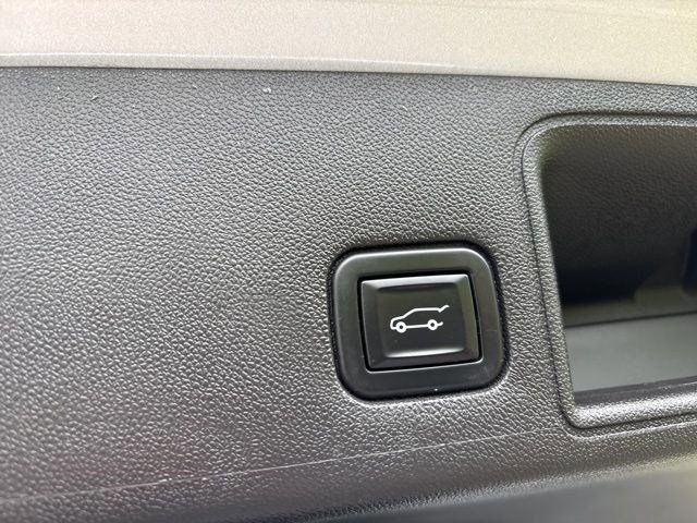 2021 GMC Terrain SLT photo