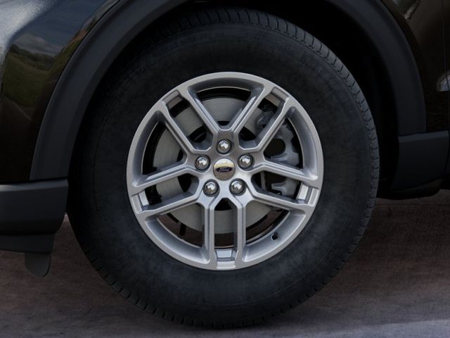 New 2027 Black Ford Active image 19