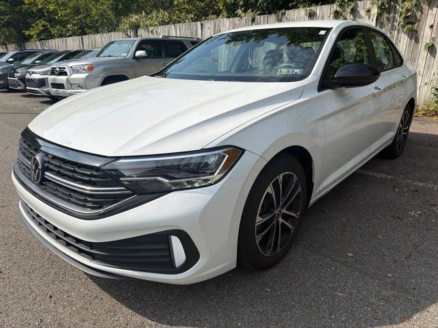 2024 Volkswagen Jetta 1.5T Sport White at Bob Ruth Ford