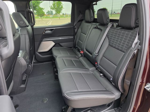 2025 GMC Sierra EV Denali