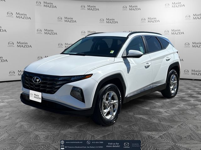 White Pearl 2024 Hyundai Tucson SUV / Crossover All-Wheel Drive 8-Speed Automatic