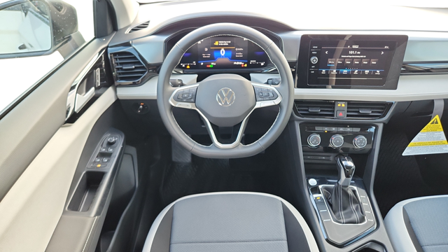 2026 Volkswagen Taos