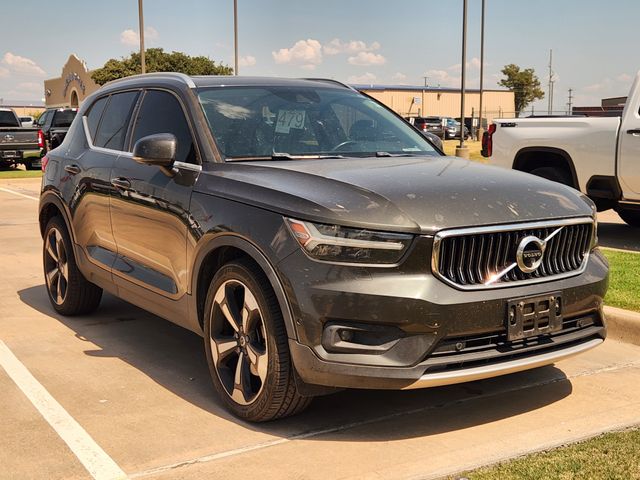 2019 Volvo XC40