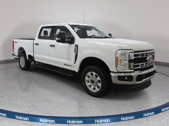 Certified Used 2024 White Ford XLT image 3