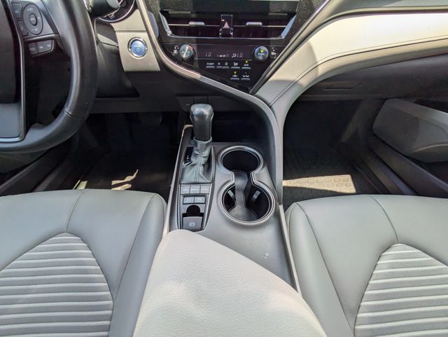 2024 Toyota Camry Hybrid SE