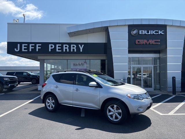 2010 Nissan Murano S photo
