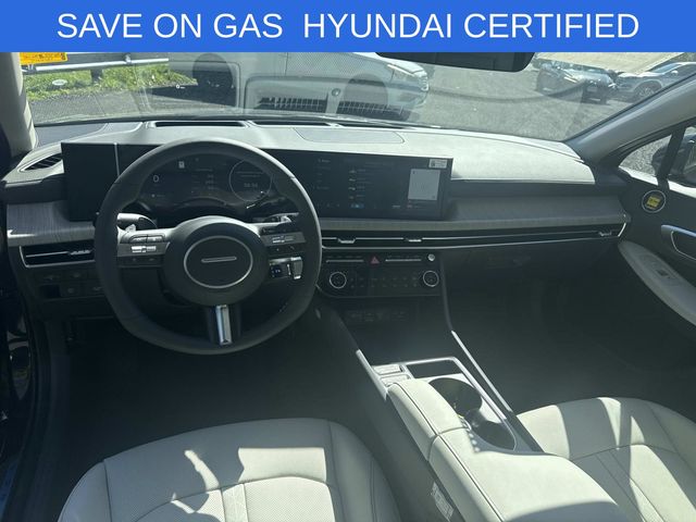 2025 Hyundai Sonata Hybrid