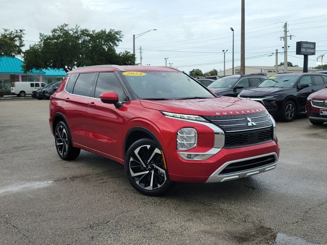 Red 2024 Mitsubishi Outlander SEL FWD SUV / Crossover Front-Wheel Drive Continuously Variable Transmission