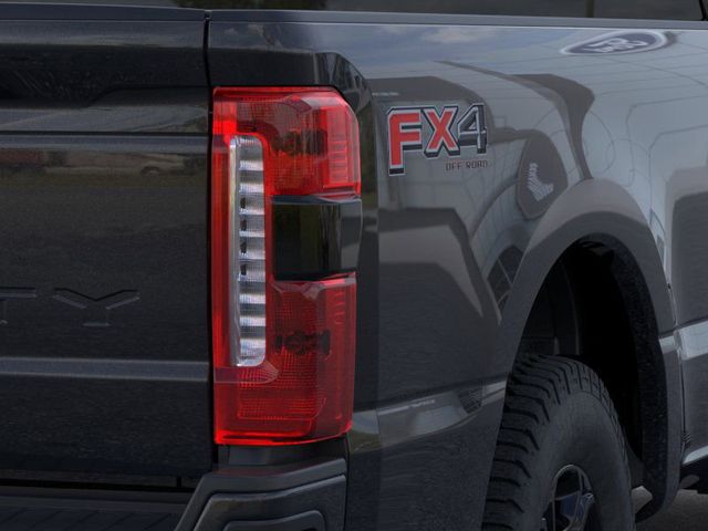 2025 Ford F-350 Super Duty XL