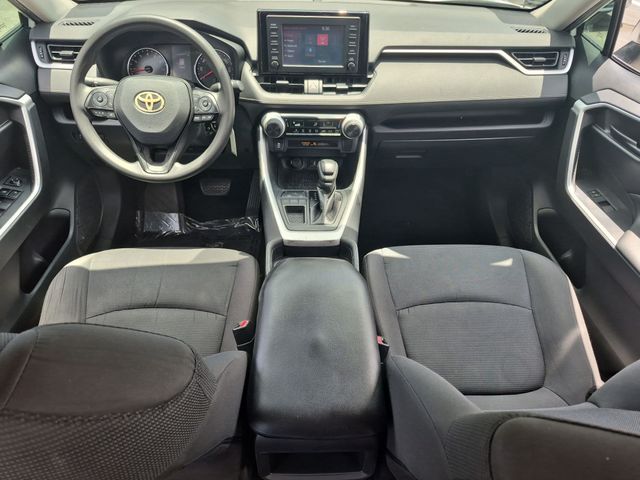 Used 2019 Toyota RAV4 LE 4D Sport Utility