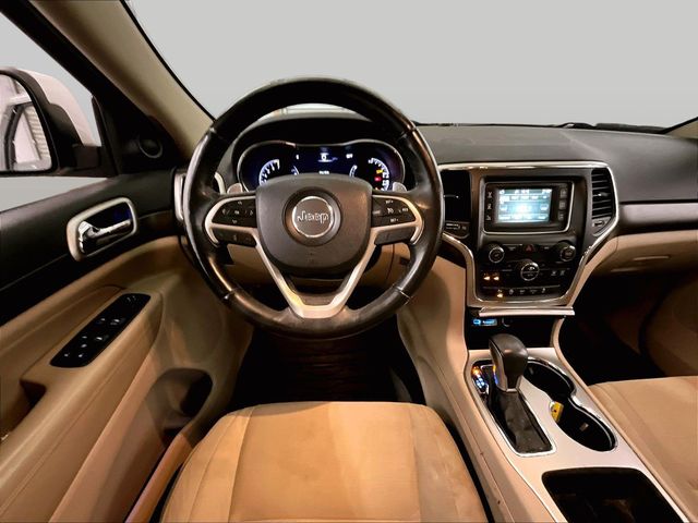 2017 Jeep Grand Cherokee Laredo White at Rochrich Mazda