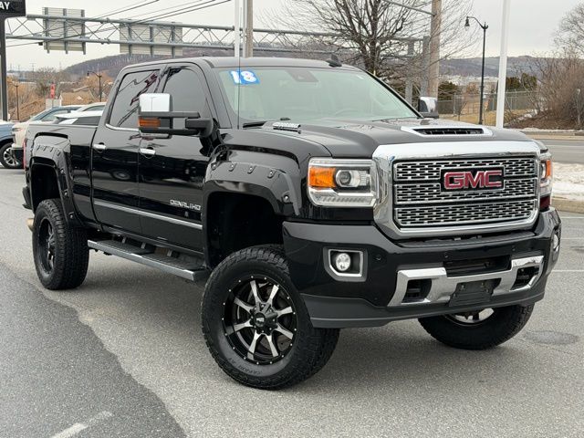 2018 GMC Sierra 3500HD Denali Crew Cab LB DRW 4WD