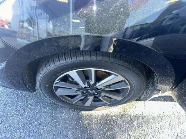 NissanVersa18