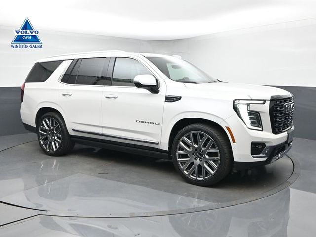 White Frost Tricoat 2025 GMC Yukon SUV / Crossover Four-Wheel Drive 