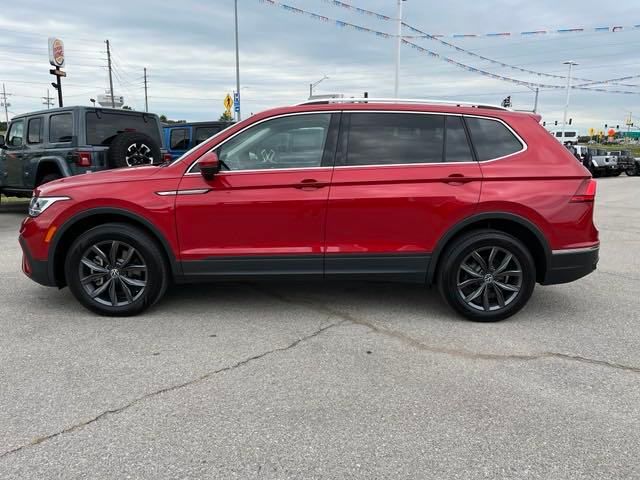 Used 2022 Volkswagen Tiguan 2.0T SE with VIN 3VV2B7AX4NM093005 for sale in Kansas City