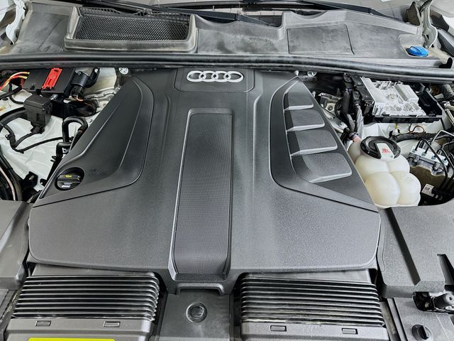 Thumbnail: 2019 Audi Q7 - 32