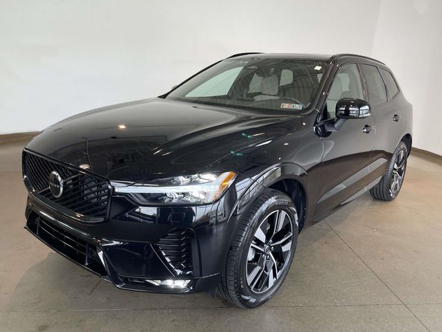 Onyx Black Metallic 2026 Volvo XC60 B5 Core AWD SUV / Crossover All-Wheel Drive Automatic