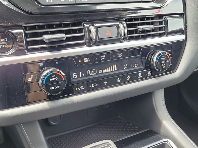 2025 Nissan Pathfinder SV - Photo 30