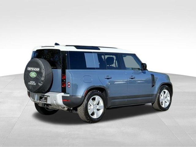 2025 Land Rover Defender 110 S 5