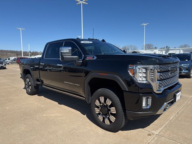 2023 GMC Sierra 2500HD Denali Crew Cab 4WD