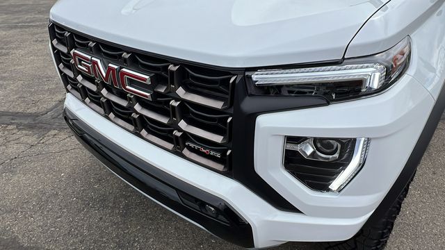 2024 GMC Canyon AT4X 9