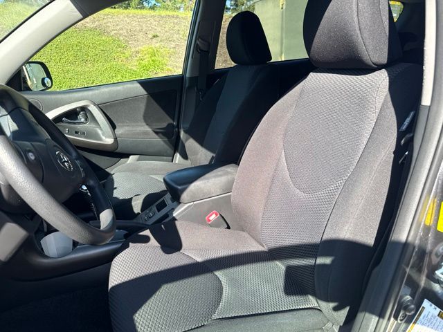 Used 2010 Gray Toyota Sport image 9