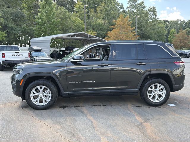 Used 2023 Brown Jeep Limited image 2