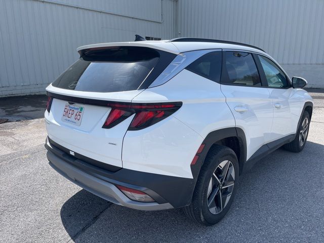 Used 2026 White Hyundai SEL image 6