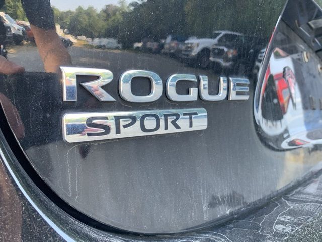 2019 Nissan Rogue Sport SV 6