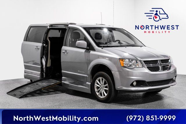 (JR325218) 2018 Dodge Grand Caravan SXT