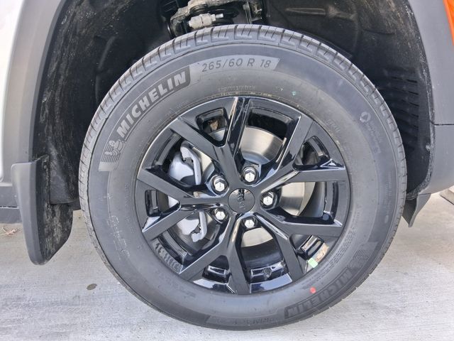 New 2026 Silver Jeep Altitude image 12
