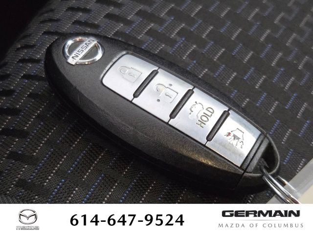 Used 2017 Gray Nissan SR image 34