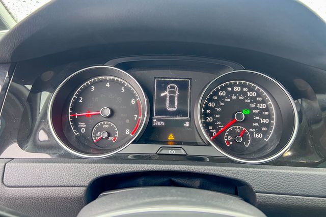 used 2018 Volkswagen Golf SportWagen car, priced at $23,889