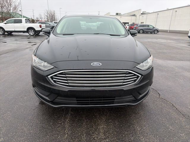 Used 2017 Ford Fusion SE 4D Sedan