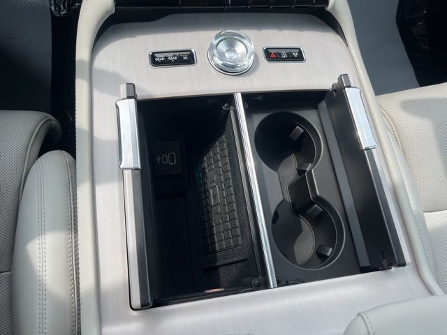 New 2025 Gray Lincoln Reserve image 20