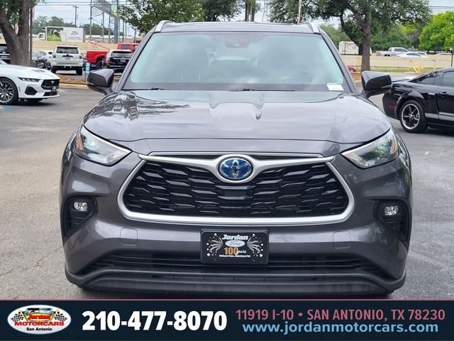 Used Car 2023 Toyota Highlander Hybrid  Xle For Sale Under $40,000 In San Antonio, Texas