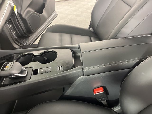 2025 Gun Metallic Nissan Rogue SV FWD SUV