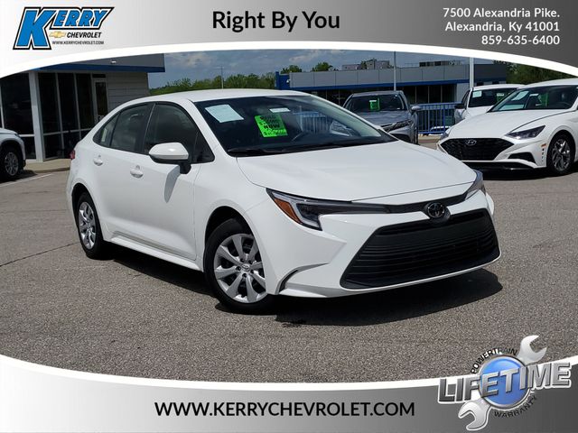 2026 Toyota Corolla Hybrid LE FWD