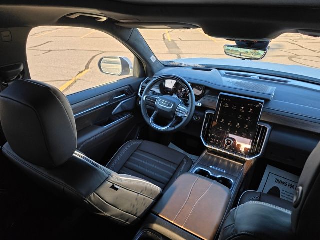 2026 GMC Acadia Denali Ultimate AWD