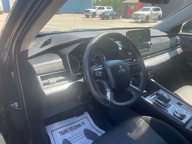 Used 2022 Mitsubishi Outlander SUV