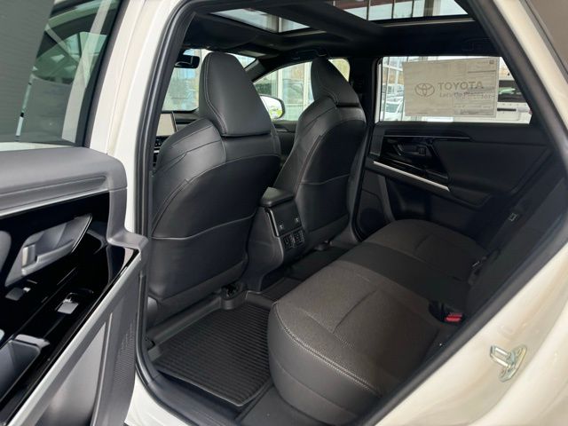 2024 Toyota bZ4X XLE photo