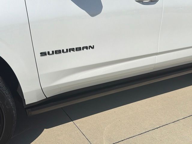 Used 2025 Chevrolet Suburban SUV