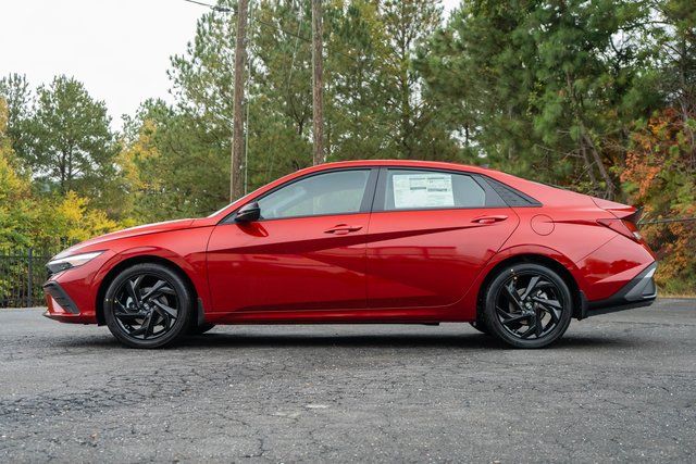 New 2026 Hyundai Elantra Sedan