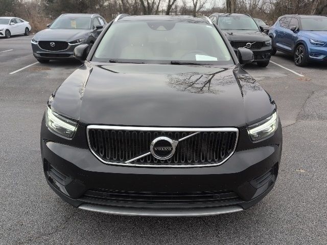 2020 Volvo XC40 T5 Momentum AWD