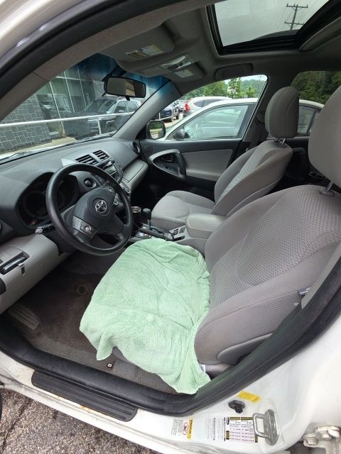 2011 Toyota RAV4 Base White at Auto Express Mitsubishi