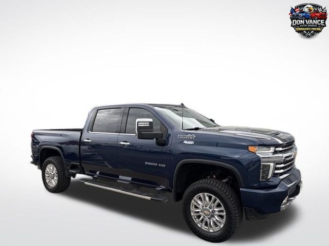 Northsky Blue Metallic 2022 Chevrolet Silverado 2500HD High Country Crew Cab 4WD Pickup Truck Four-Wheel Drive Automatic